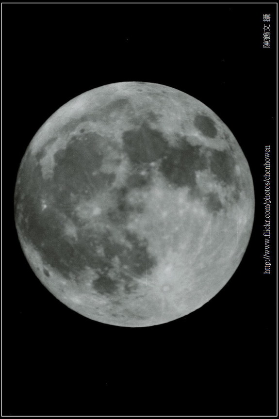 月亮滿月照片